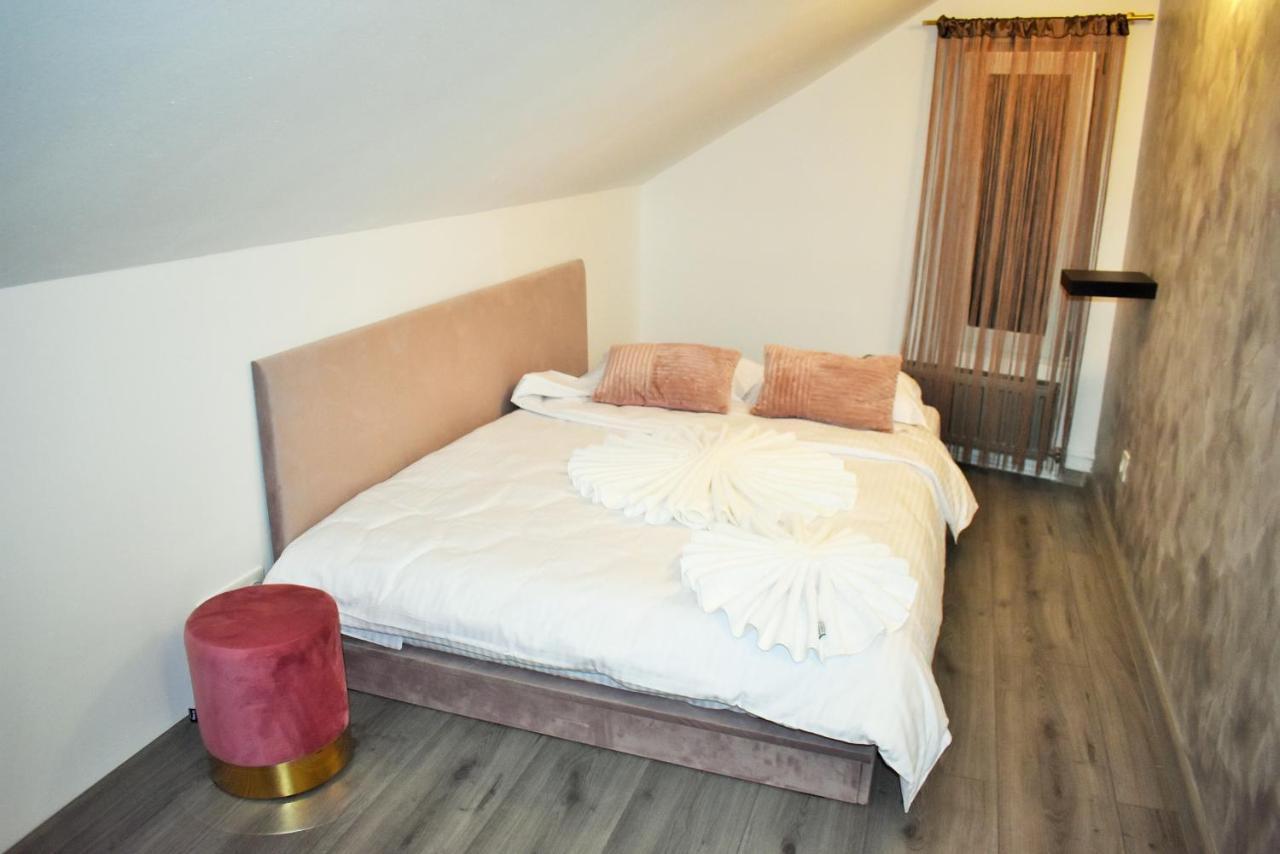 Pensiunea Casa Ober Braşov Buitenkant foto