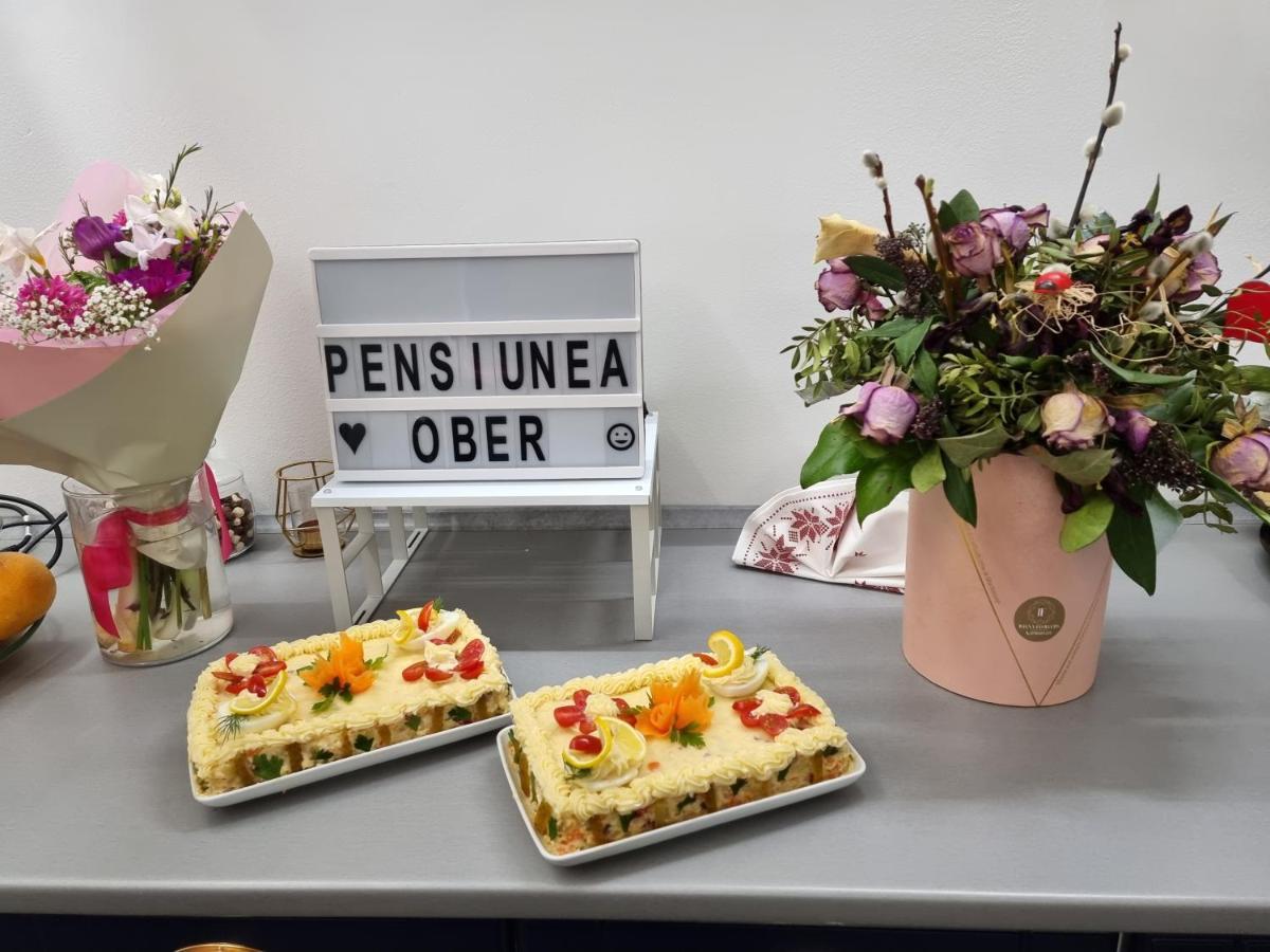 Pensiunea Casa Ober Braşov Buitenkant foto